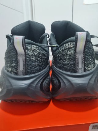 Nike Vomero plus Zapatillas Talla 42