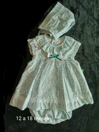 Conjunto vestido y capota floral 12-18 meses ybrag