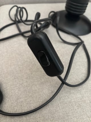 Lámpara de mesa moderna