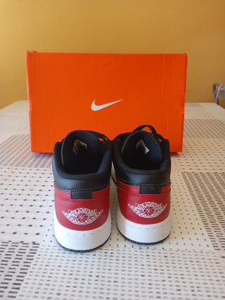 Zapatillas 1 Low GS en talla 38.5 EU