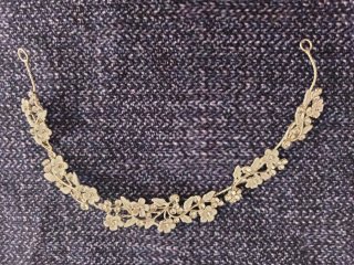 Tiara de pelo con flores y pedrería