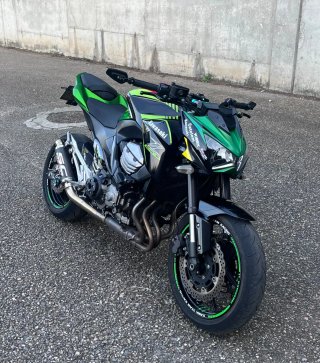 Kawasaki Z800 Naked Verde/Negra