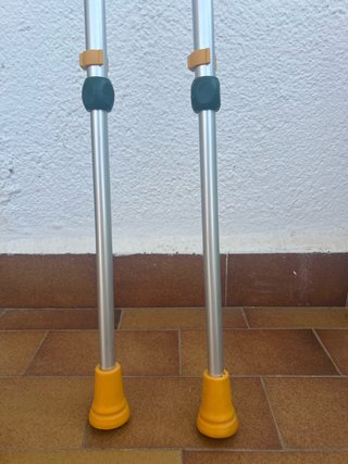 Muletas infantiles regulables de aluminio