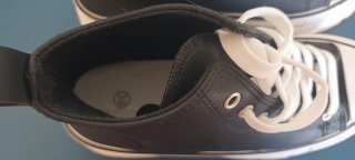 Bambas negras polipiel plataforma blanca