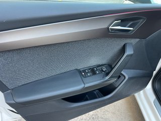 SEAT León SP 1.4 eHybrid DSG SS Xcellence Go L