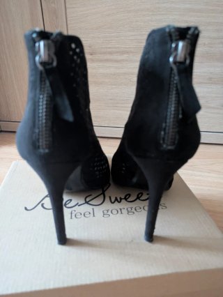 Zapatos Zara rejilla tacón T37