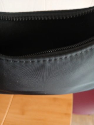 Bolso negro pequeño