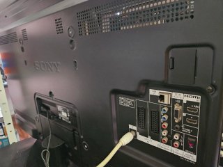 TV Sony Bravia 45 Negra y Plateada