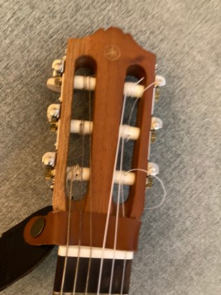 Guitalele / Guilele Yamaha GL1 (Sunburst)