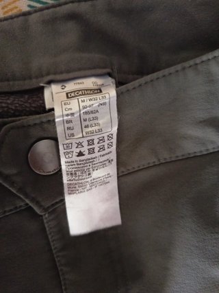 Pantalón Trekking Quechua Gris