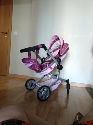 Cochecito de muñecas Chic 2000