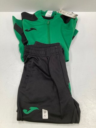 JOMA: 2 camisetas, pantalón corto y chándal