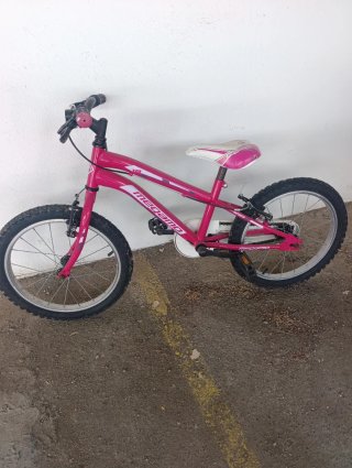 Bicicleta infantil rosa Megamo 18