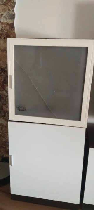 Mueble de salón modular blanco y marrón