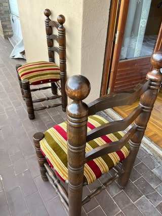 Juego 6 sillas de madera maciza tapizadas
