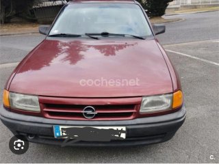 Bomba Gasolina Opel Astra mod. 1994
