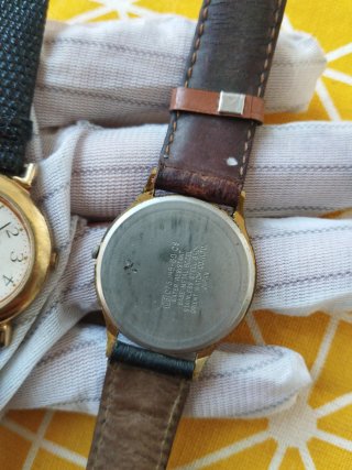 RELOOJ SANYO Y ORIENT A 25 EUROS