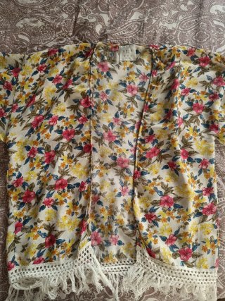 Chaqueta fina floral talla M