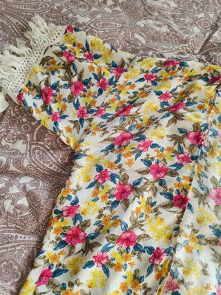 Chaqueta fina floral talla M