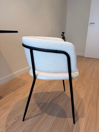 Muebles para oficina o hogar.