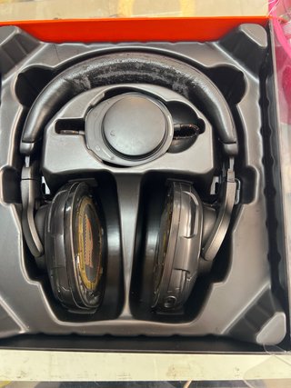JBL Quantum ONE Auriculares Gaming Negro