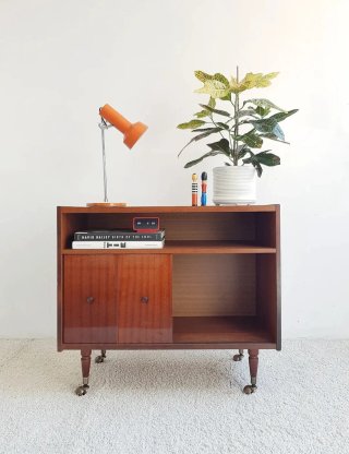 Aparador / mueble bar Mid Century. Francia, 60s.