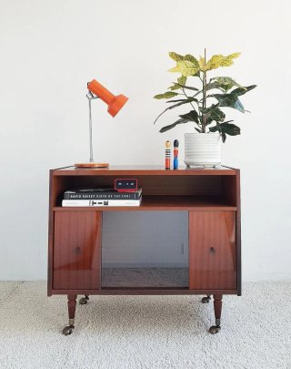 Aparador / mueble bar Mid Century. Francia, 60s.