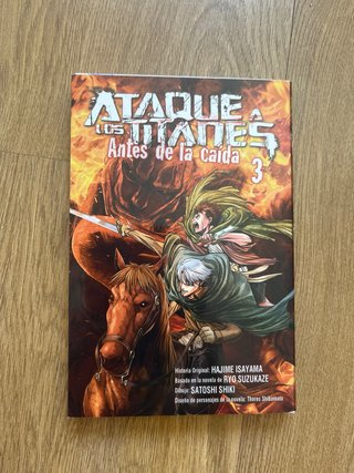 Ataque a los titanes 1,2,3 Antes de la caída