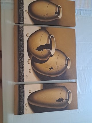 Cuadros decorativos jarrones rotos