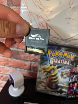 Pokemon Giratina + DVD + Juego Nintendo DS platino