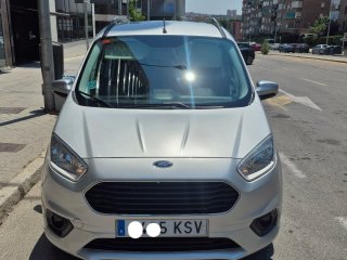 Transit Courier gasolina 2019