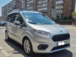 Transit Courier gasolina 2019