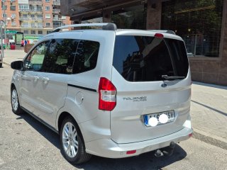 Transit Courier gasolina 2019