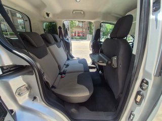Transit Courier gasolina 2019