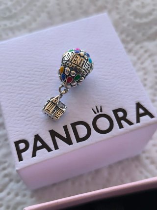 Charm Casa Up Globo para pulseras Pandora