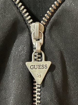 Camisa Guess Negra sin Mangas Talla S