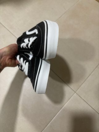 Vans Negras