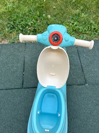 Moto Scooter Niños Smoby Azul y Beige