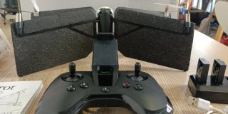 Dron Parrot Swing + mando Flypad
