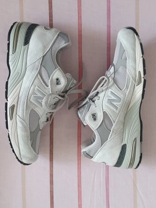New Balance 991 v1 Gris Talla 43