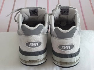 New Balance 991 v1 Gris Talla 43