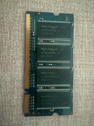 2x Nanya 512MB DDR 333MHz SODIMM RAM