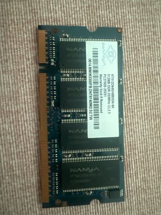 2x Nanya 512MB DDR 333MHz SODIMM RAM