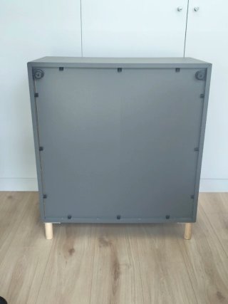Mueble Eket Ikea con patas