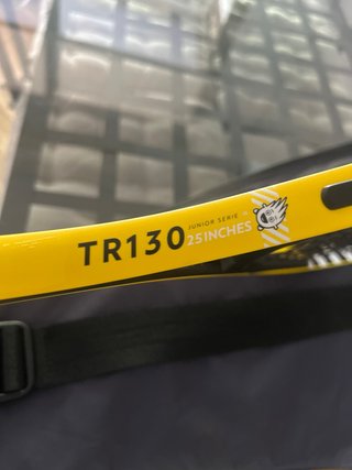 Raqueta de tenis con funda