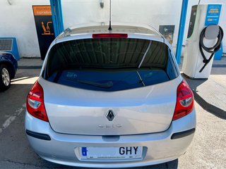 Renault Clio III Hatchback 1.2 2008