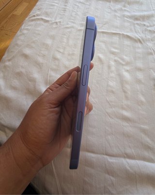 iPhone 16 128GB Azul