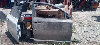 PUERTA DELANTERA DERECHA FIAT FREEMONT (345) 2.0