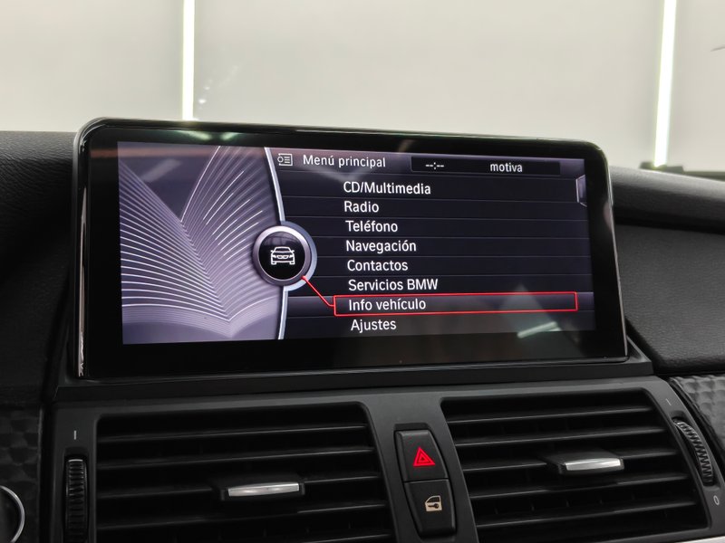 BMW X6 xDrive35d (E71) 2009, foto 13