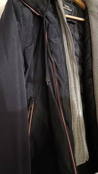 Chaqueta con capucha WAR WOLF azul marino Talla L